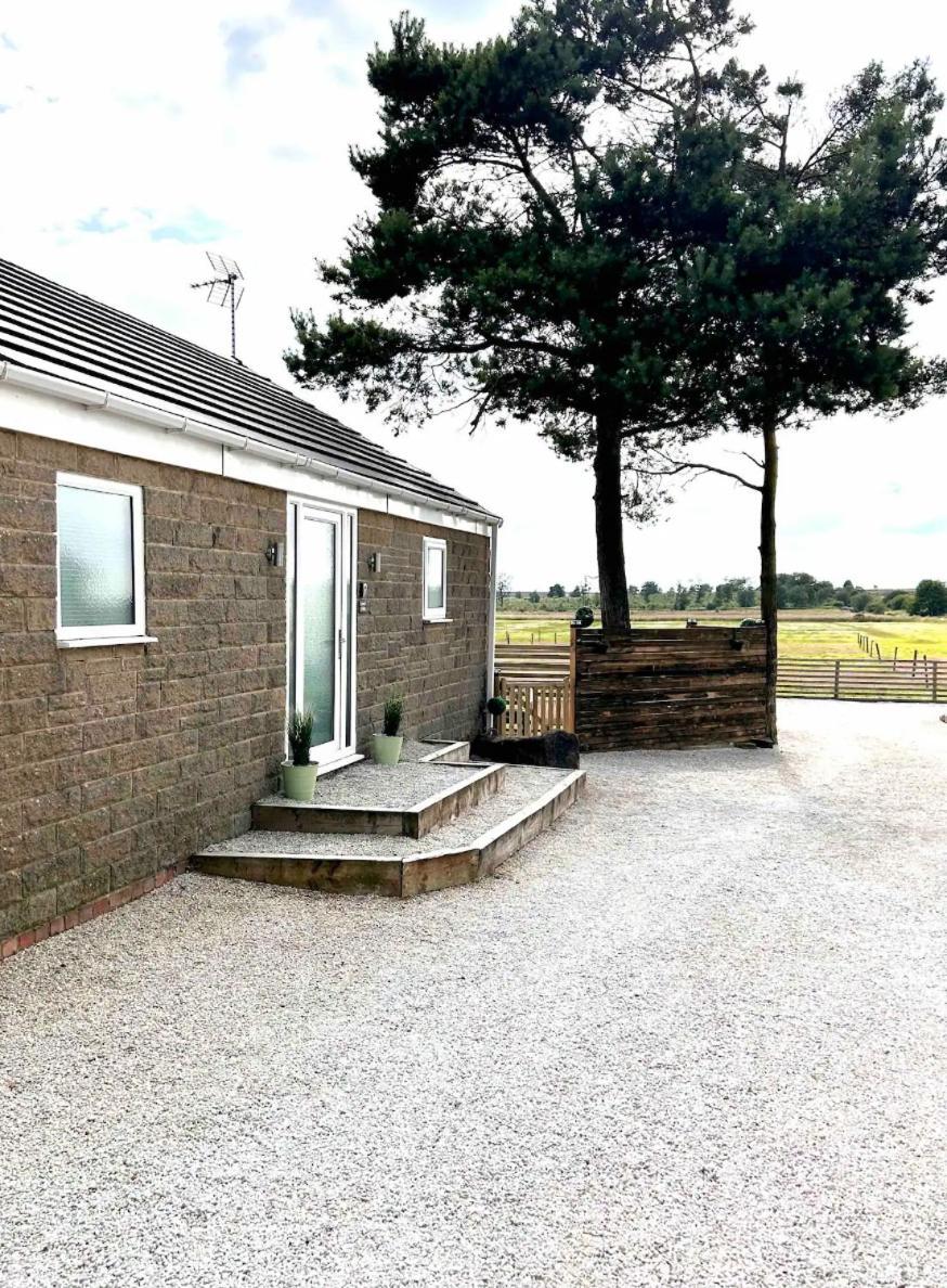 Clover Lodge Chesterfield Exterior foto